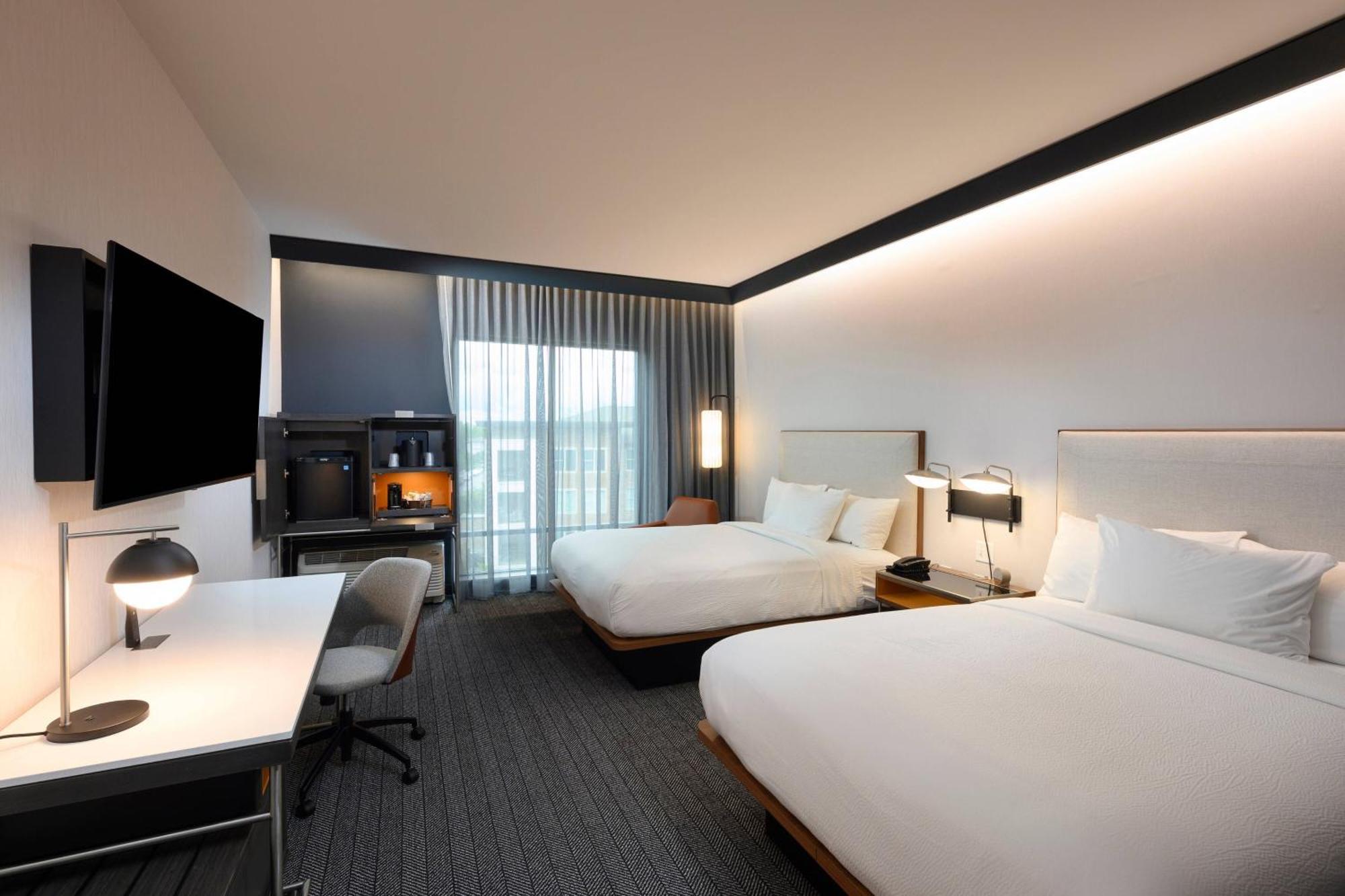 Courtyard By Marriott Charlotte Waverly Ballantyne Eksteriør bilde